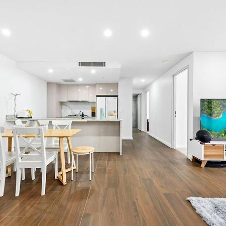 Four Bedroom Apartment With Facilities In Olympic Park Sydney Esterno foto